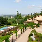 Villa Pergola 8, Emma