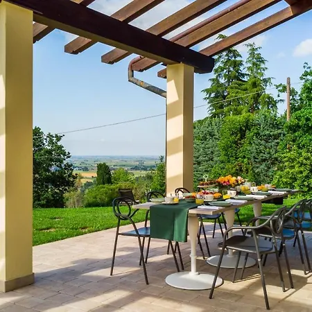 Pergola 8, Emma * Bologna