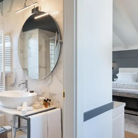 Pergola 8, Emma Villa