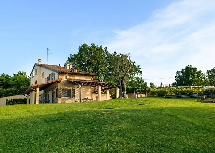 Villa Pergola 8, Emma *