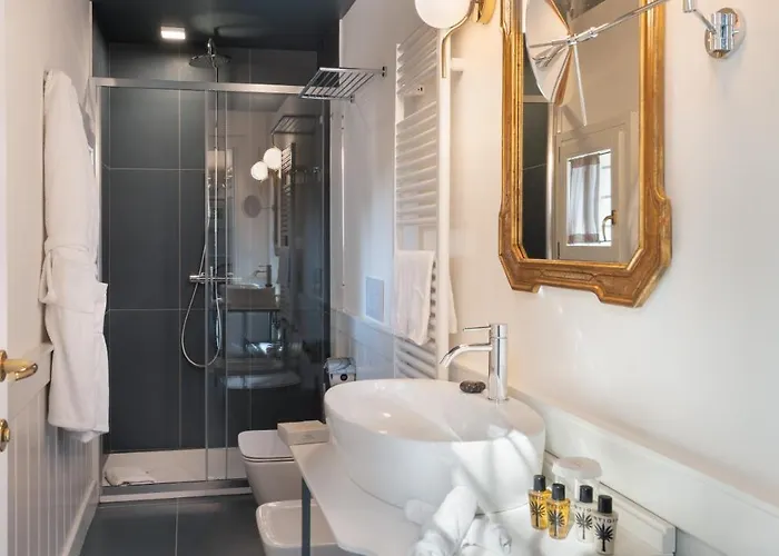 Pergola 8, Emma Villa