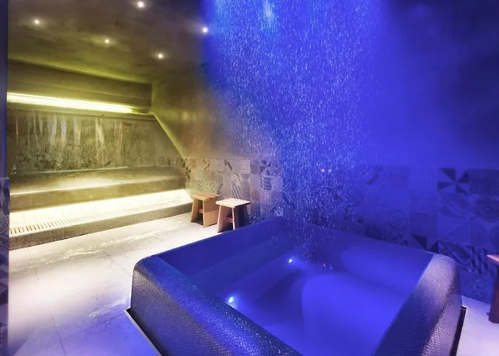 Pergola 8, Emma Villa *