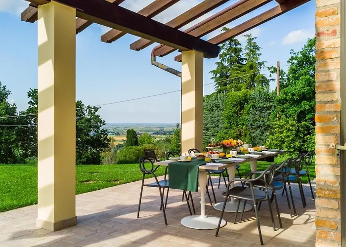 Pergola 8, Emma * Bologna