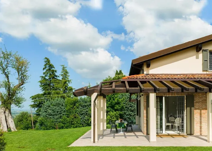 Pergola 8, Emma Villa